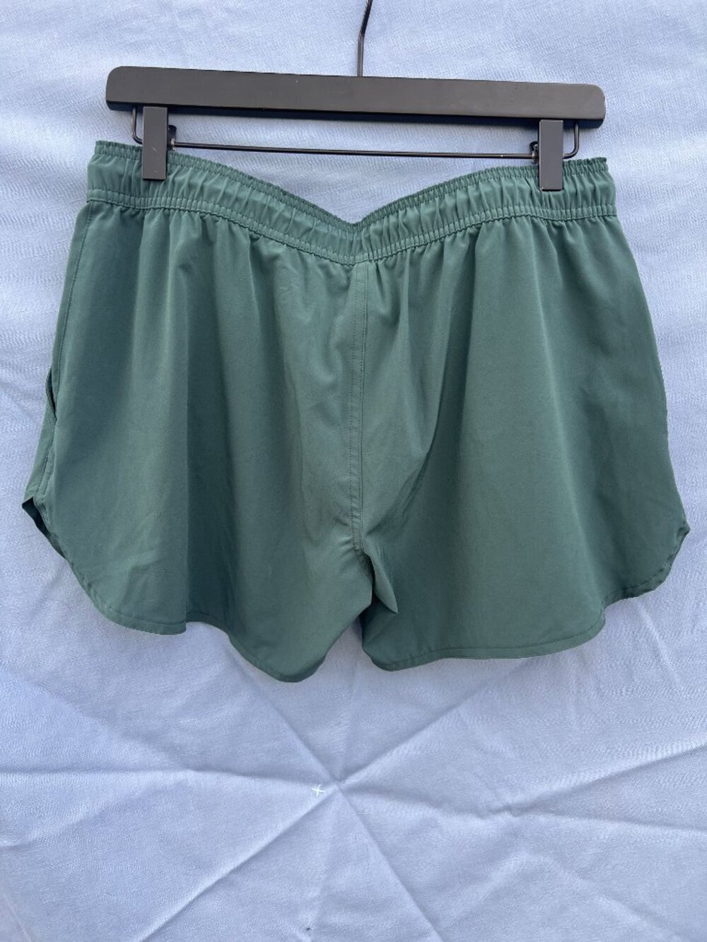 HUMANKIND Gender-Inclusive Tech Swim Shorts - Picture 6 of 7